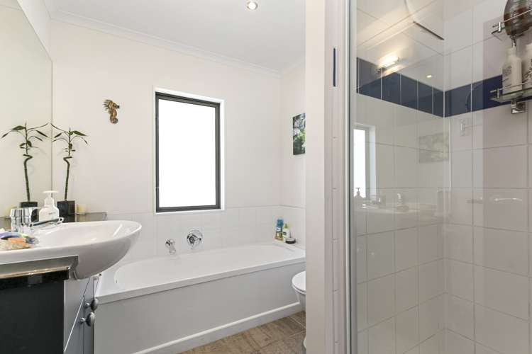 2/15 Roxburgh Street Mount Victoria_9