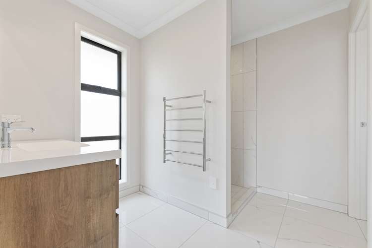 24 Rose Manor Drive Springlands_11