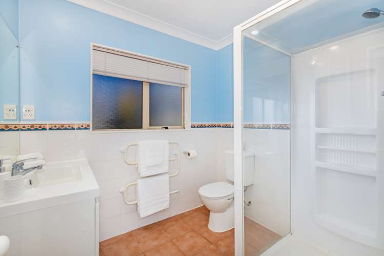 1 Birkinshaw Grove Riverstone Terraces_18