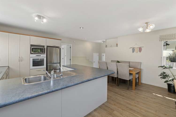 95 Sherwood Street Bellevue_14