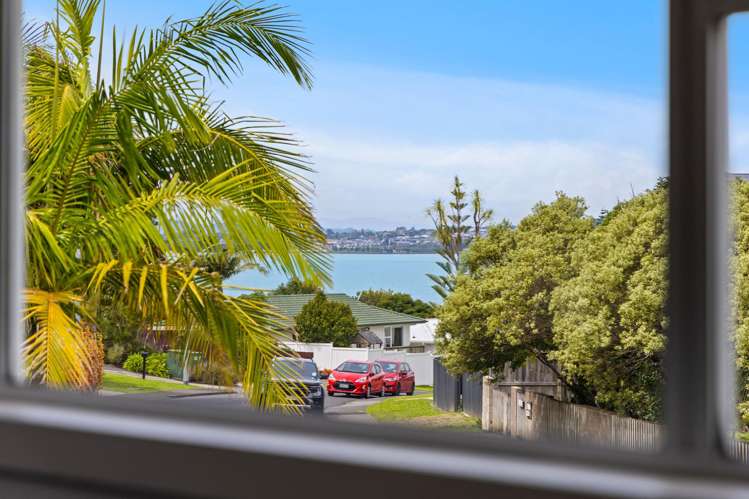 16 Judkins Crescent Cockle Bay_32