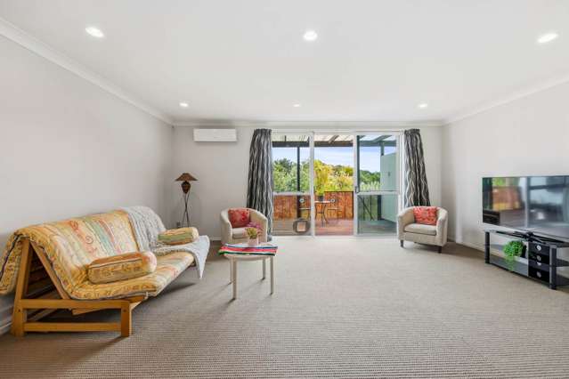 Affordable entry to Seaside living!