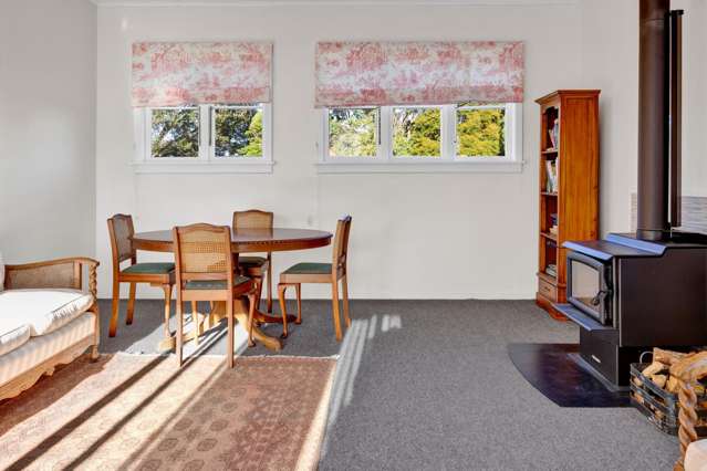 62 Gisborne Terrace Opunake_4