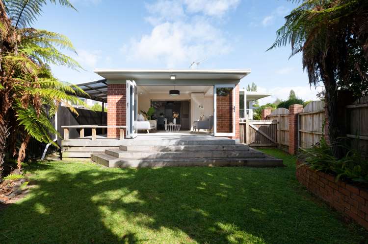 9 Lynwood Place Chedworth_8