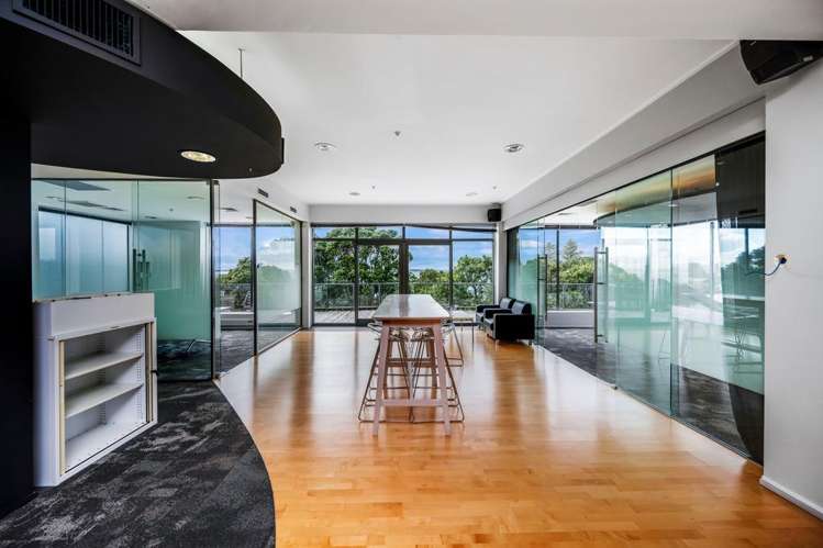 Lvl1/Front/87 Hurstmere Road_0