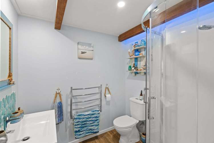 33 Ranui Crescent Diamond Harbour_17