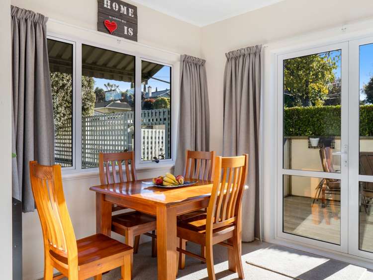 66 Great North Road_4