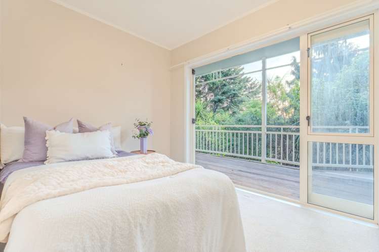 17 MacFarlane Street Hamilton East_10