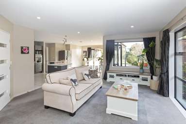 2 Carlyle Lane_2