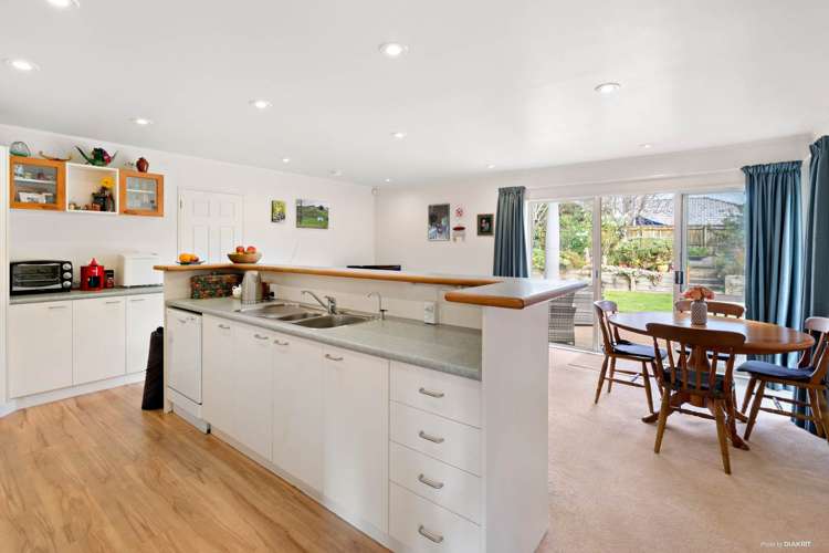 10 Linicro Place Wattle Downs_22