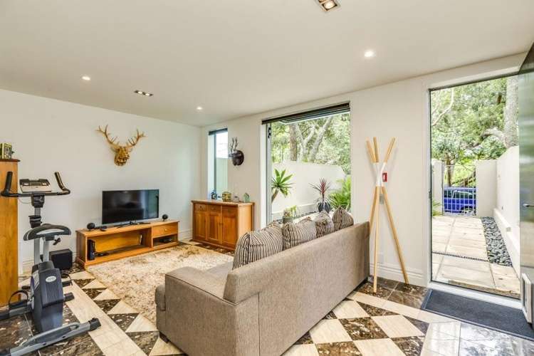 2/117 Shelly Beach Rd 1789_13