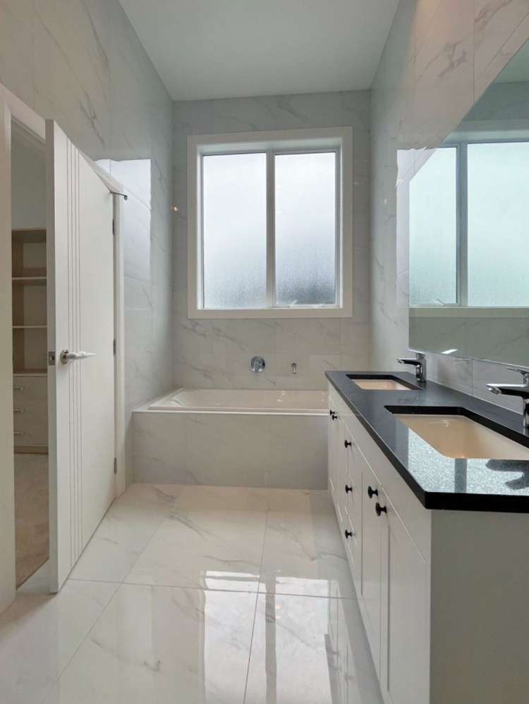 30 Kenmure Avenue 10877_23