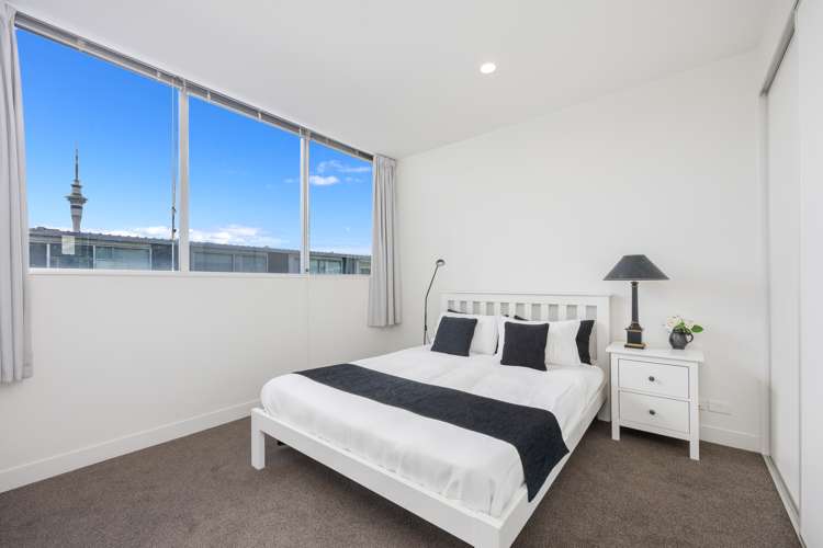 204/22 Fisher-Point Drive Auckland Central_11