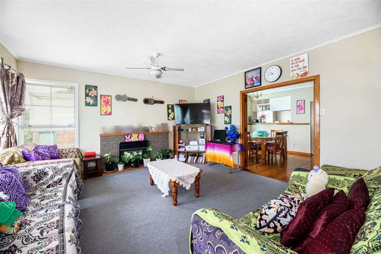 8 Christina Avenue Te Atatu South_5