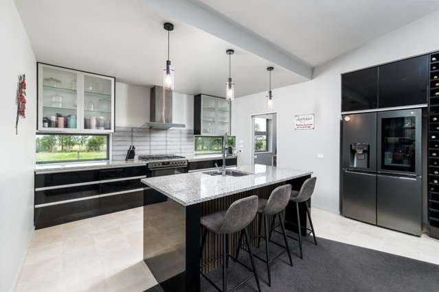 116 Molloys Road Waimate_2