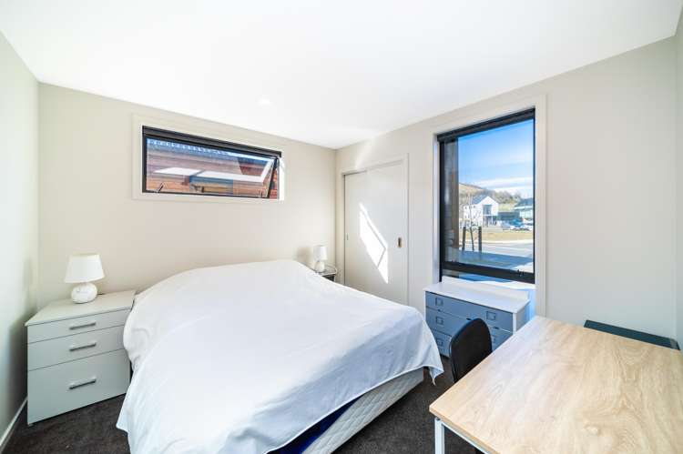 19 Lauder Street Dalefield/Wakatipu Basin_11