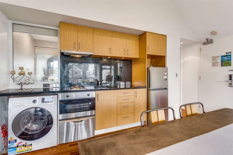 8/6 Harts Creek Lane Northwood_5