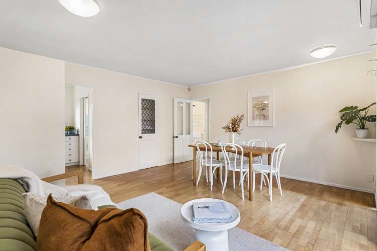 5 Marcel Place Glenfield_5