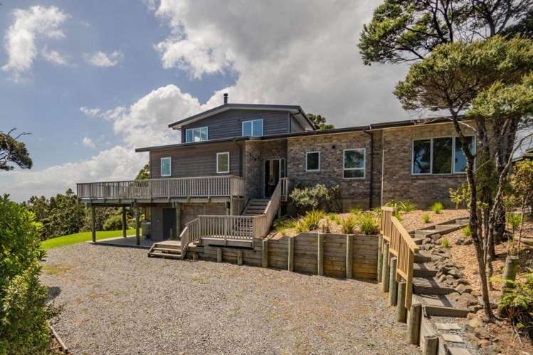 138 Piha Road Piha_20