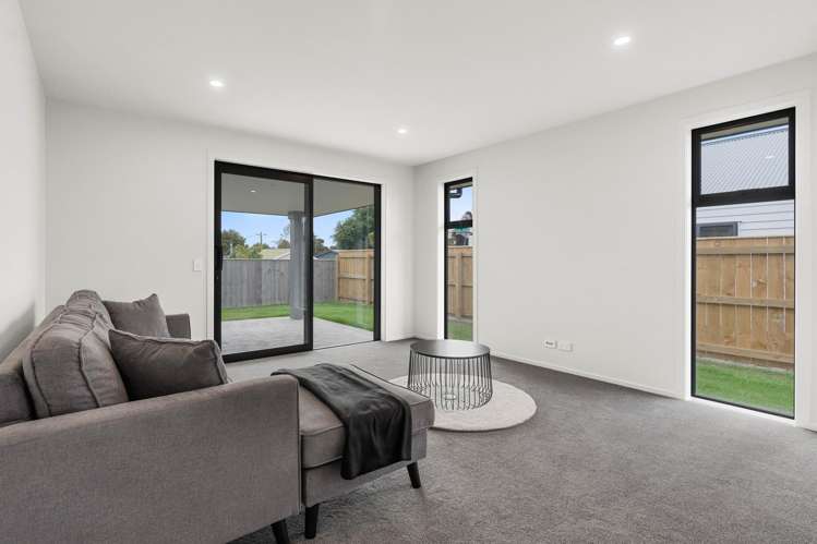 12 Pohutukawa Place Lansdowne_8