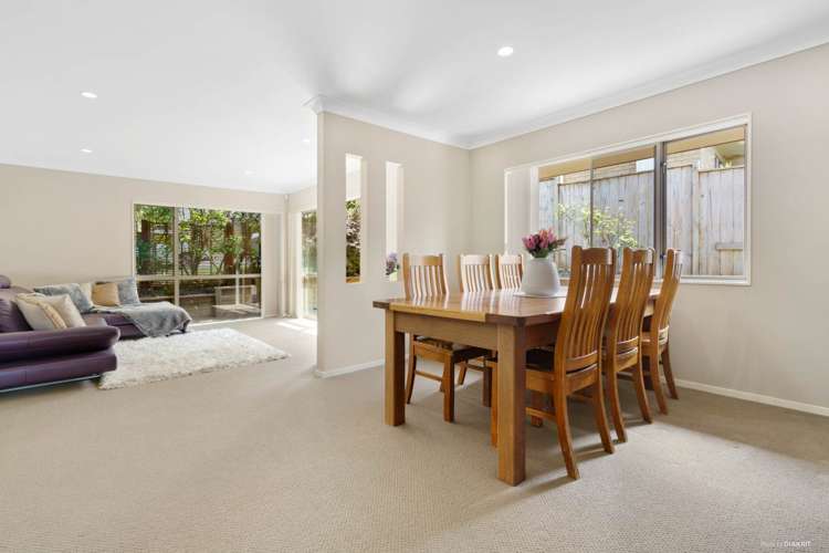 25 Chateau Rise Flat Bush_7