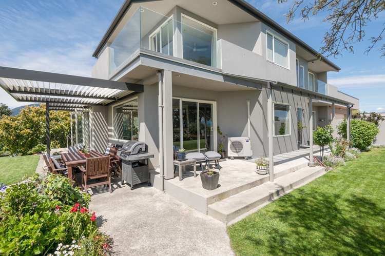 141 Princes Drive Britannia Heights_6