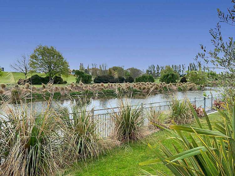 6 Halston Close Huntingdon_12