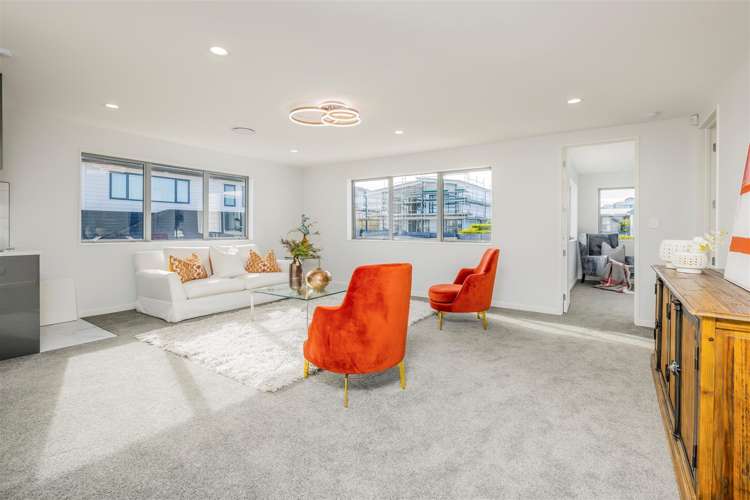 8 Whawhaki Road Beachlands_17