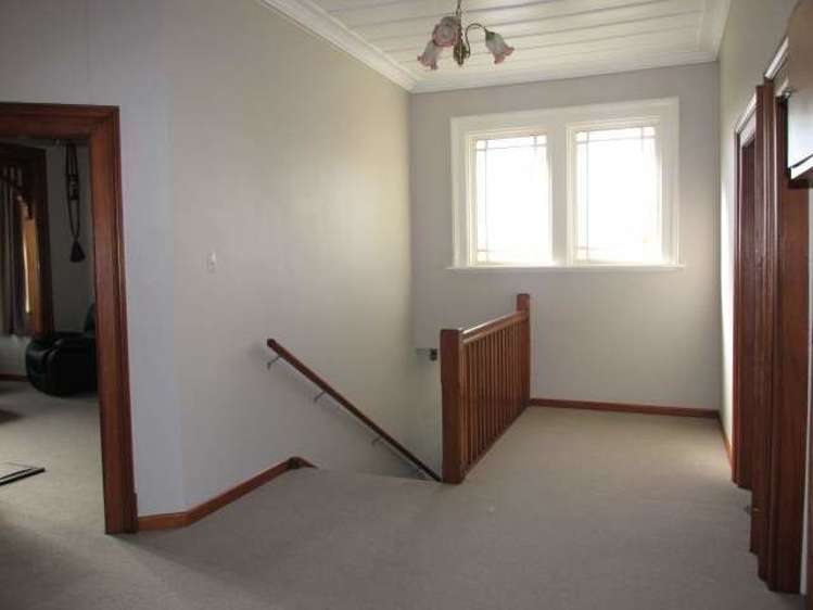 30 Broadway Reefton_12