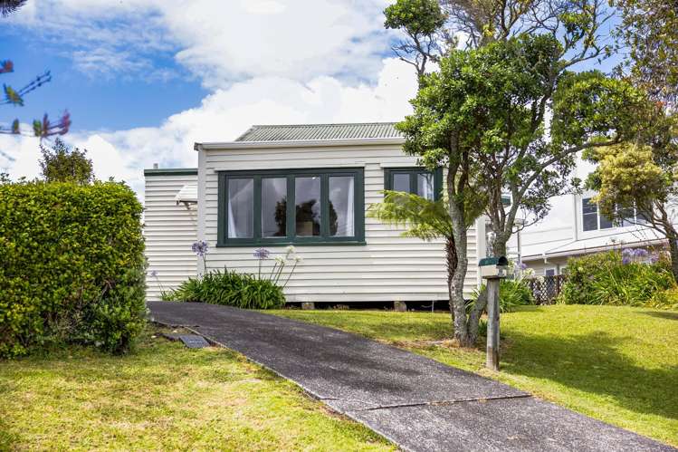 92 Knights Road Rothesay Bay_14