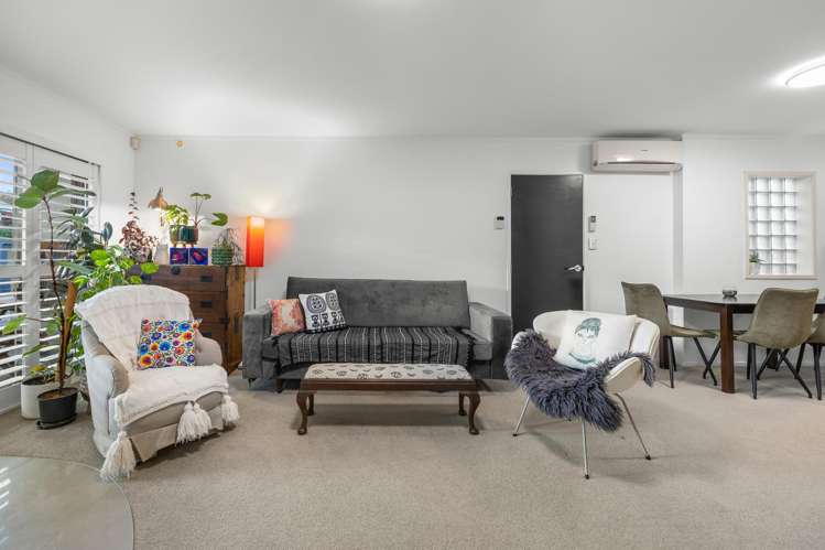 2/22 Harding Avenue_3