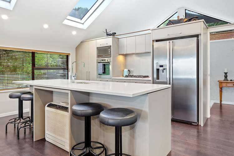 54 Dublin Street Lyttelton_8