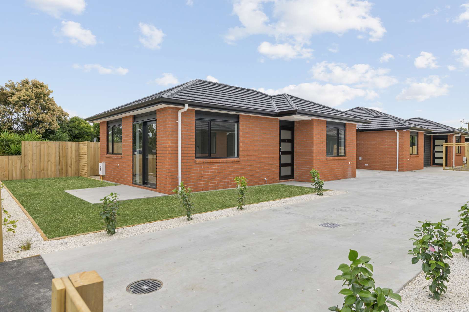 3/10 Norman Street Nawton_0