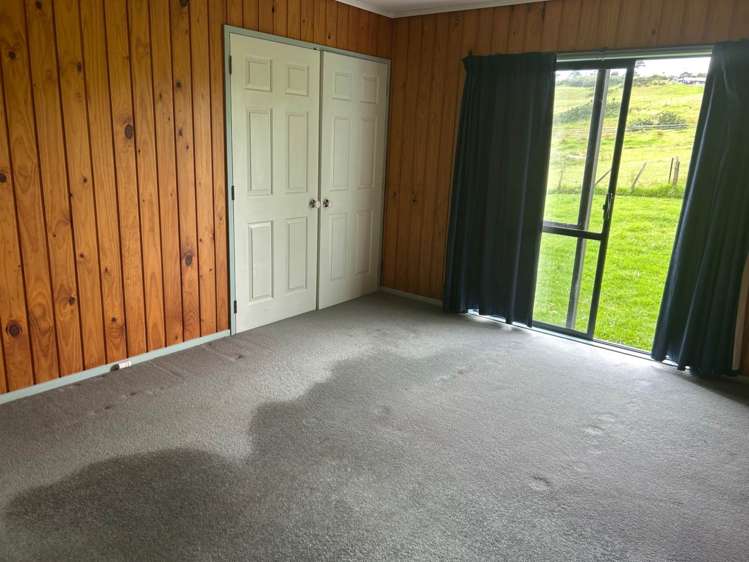 76 Kaipara Coast Highway Helensville_11