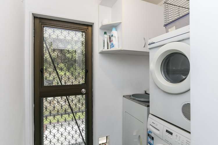 25 Postgate Drive Whitby_8