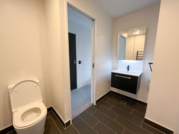 813B/106 Vincent Street 10015_8