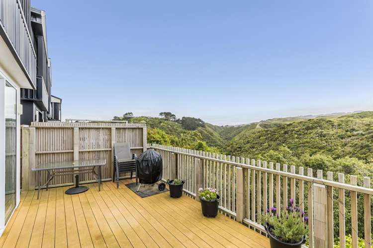 21/6 Bushland Grove Paparangi_18