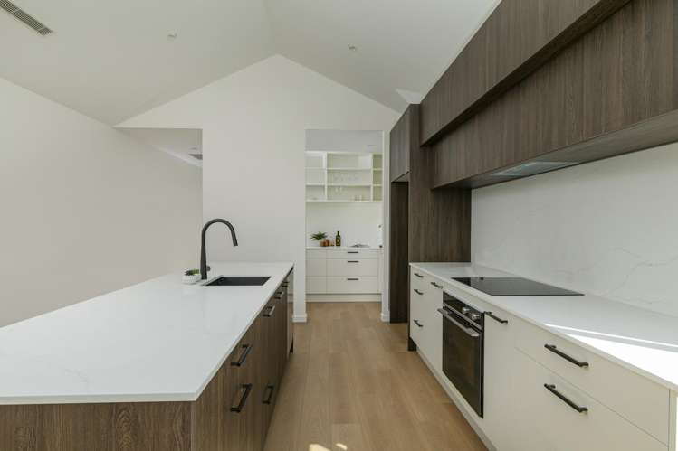 32 Stonehenge Road Wanaka_4