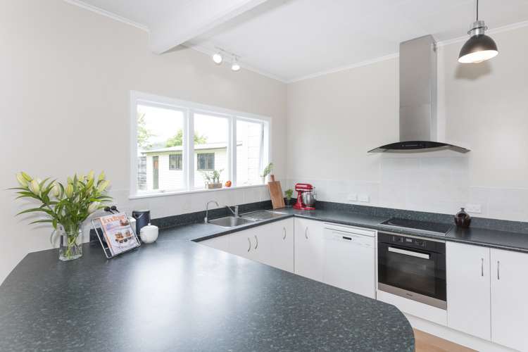 83 Stout Street Whataupoko_24