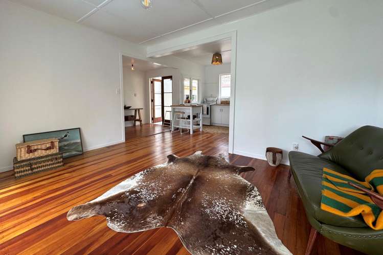 1059 Pouewe Street Kawhia_6