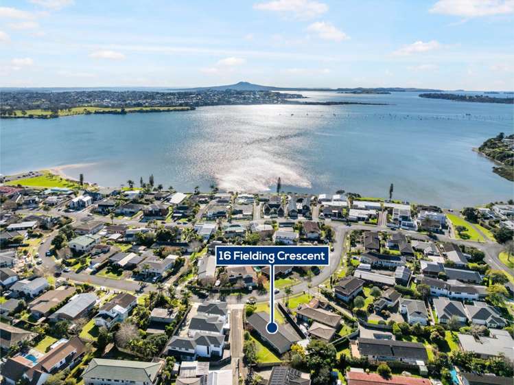 16 Fielding Crescent Farm Cove_16