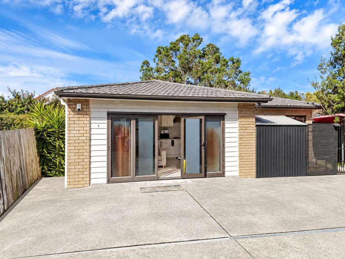 654 Sandringham Road_3