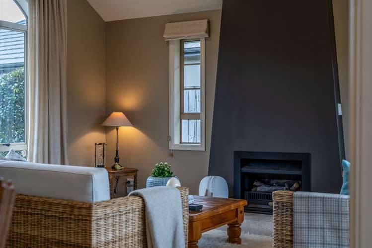 14 The Peninsula Huntington_13