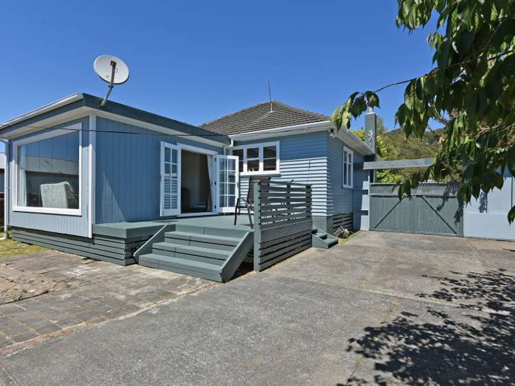 118 Wainuiomata Road Wainuiomata_9