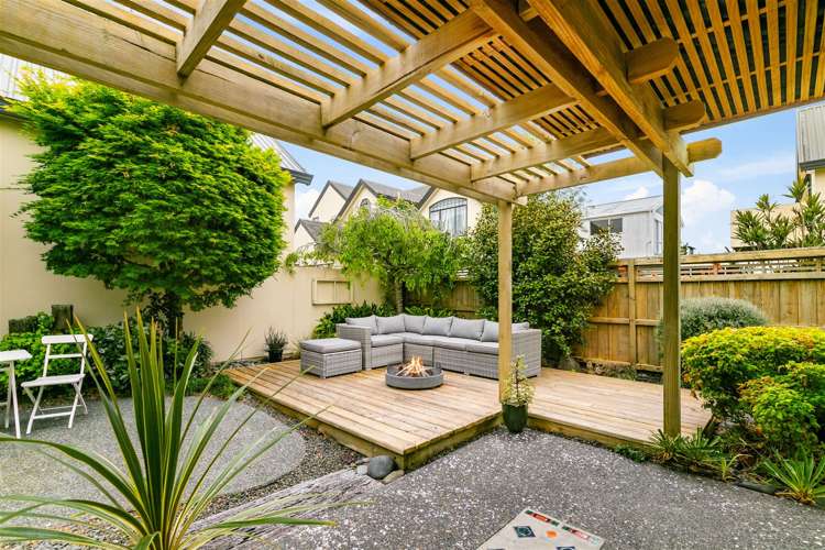 1/30 Lomond Street Takapuna_18