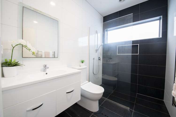 71 Westgate Drive Massey_11