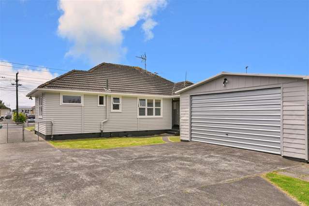 28 Ashton Avenue Otara_3