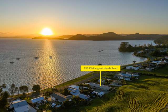 Incredible Coastal Living at McLeod Bay