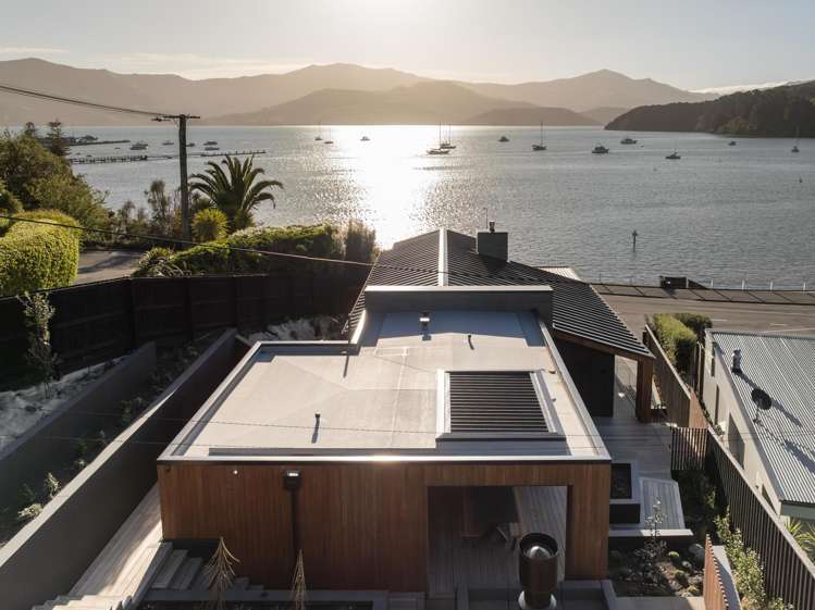 11 Beach Road Akaroa_35