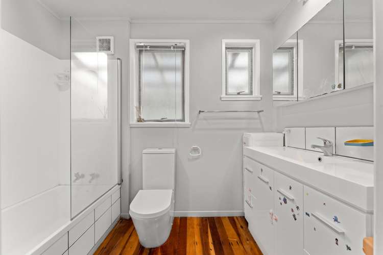 24 Normanton Street Glenfield_12